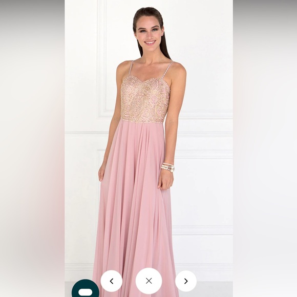 Full length gown - Picture 1 of 8